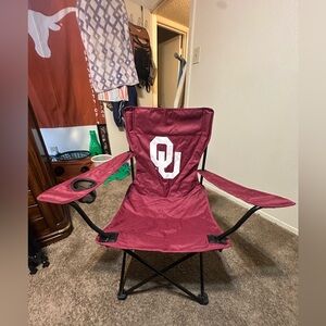 Vintage NCAA Oklahoma Sooners stadium chair 00s